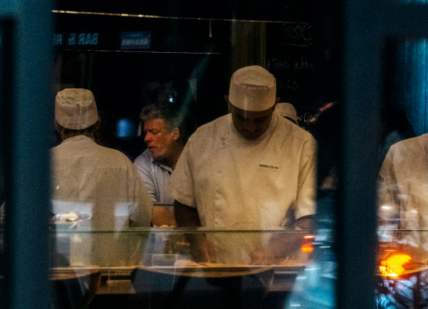 Gastronomia e vida noturna